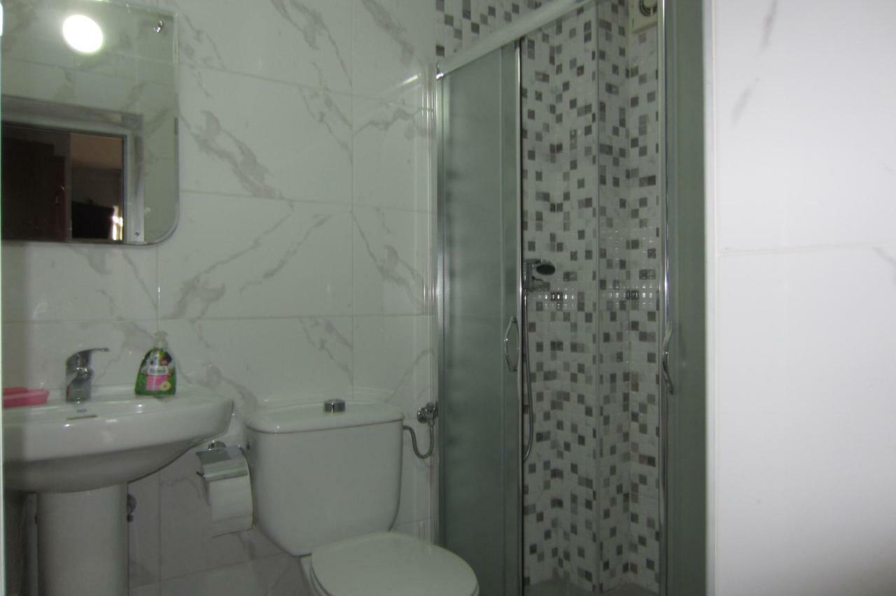 Salku Serviced Rooms Tiranë Ngoại thất bức ảnh